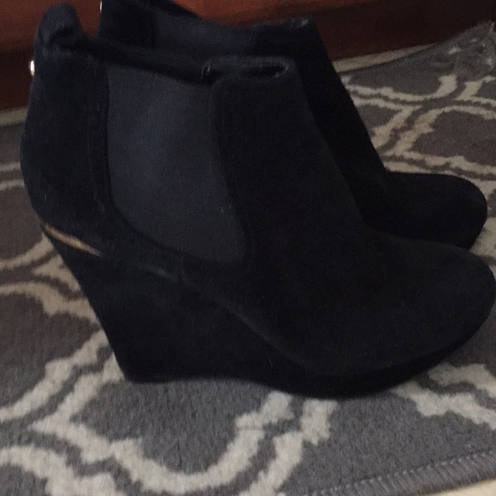 Jessica Simpson Black Booties